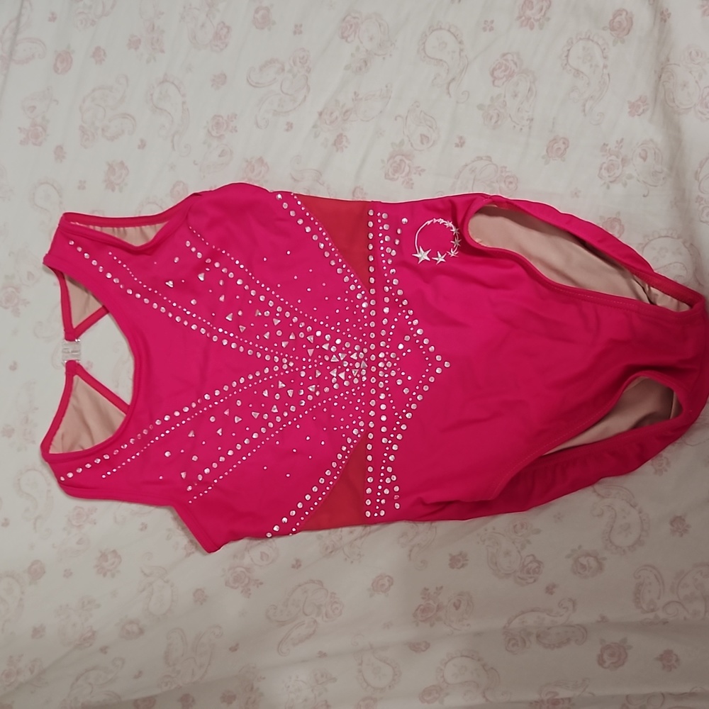 Girls Gymnastic/Dance leotard size child medium